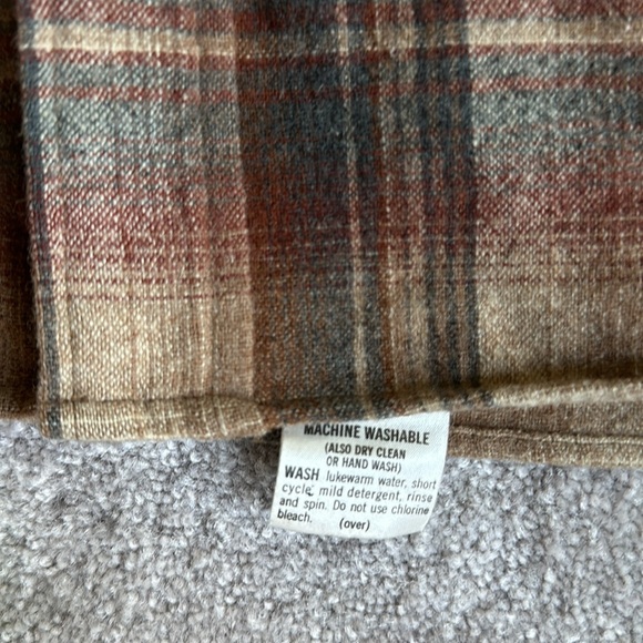 Pendleton Shirt VTG - Picture 2 of 3